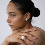 KEEPER EARRINGS WITH MOTHER OF PEARL