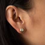 KEEPER EARRINGS WITH MOTHER OF PEARL