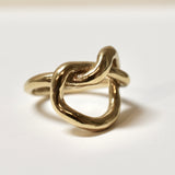 Pretzel Ring | Bronze